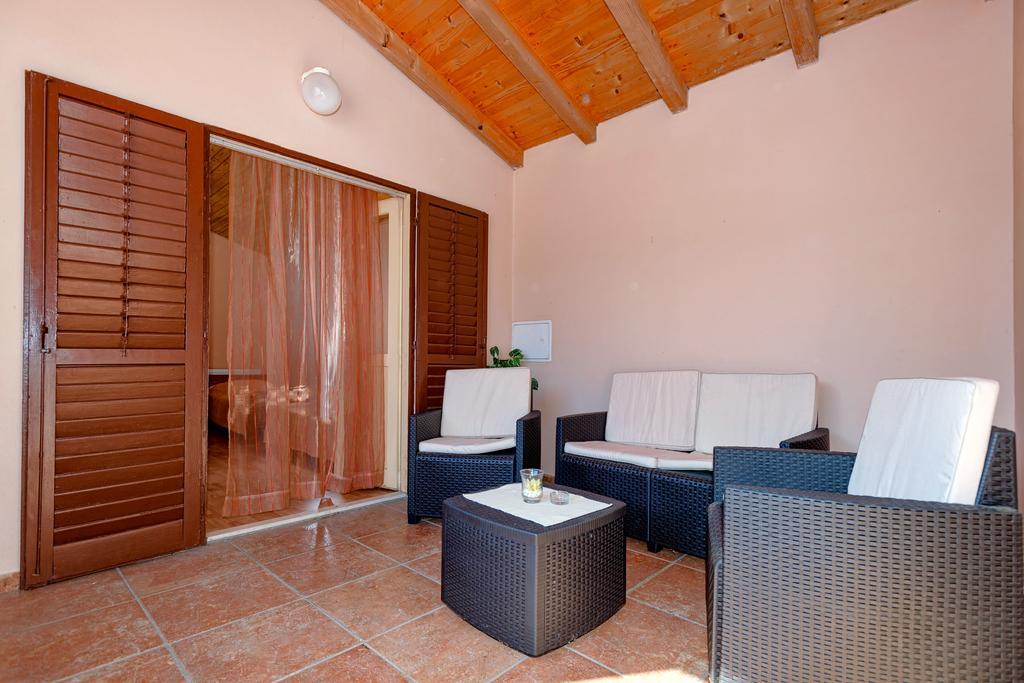 Holiday Home Leonida Jelsa  Zewnętrze zdjęcie