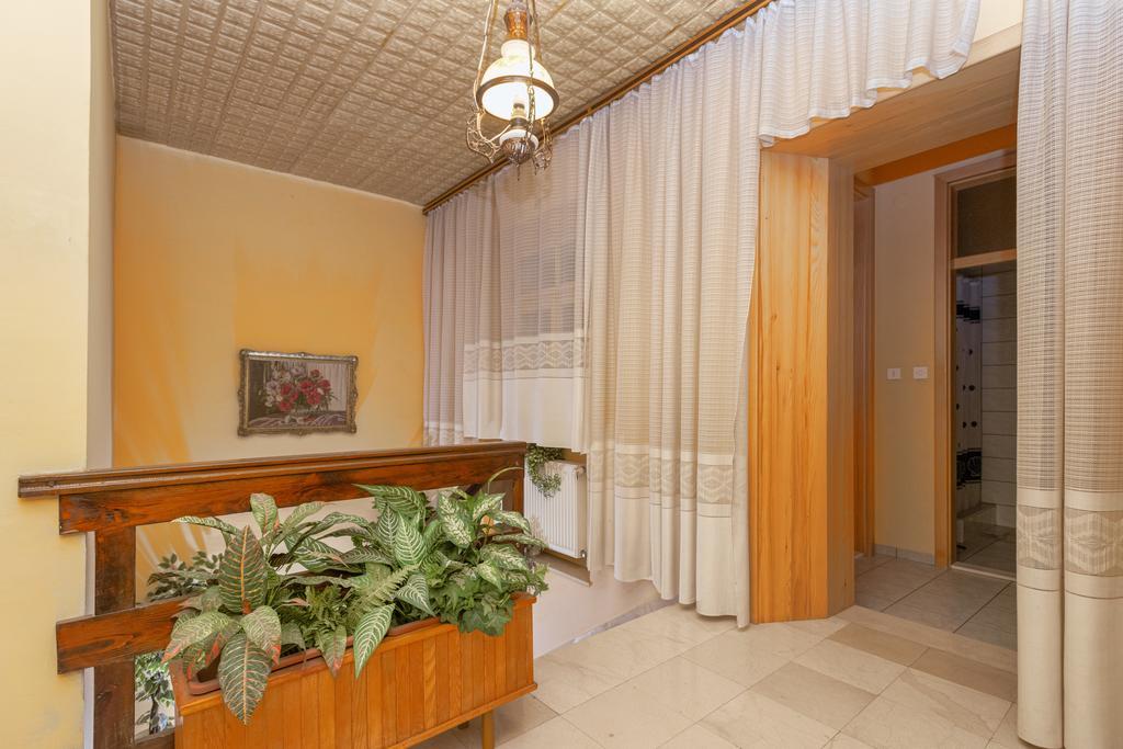 Holiday Home Leonida Jelsa  Zewnętrze zdjęcie