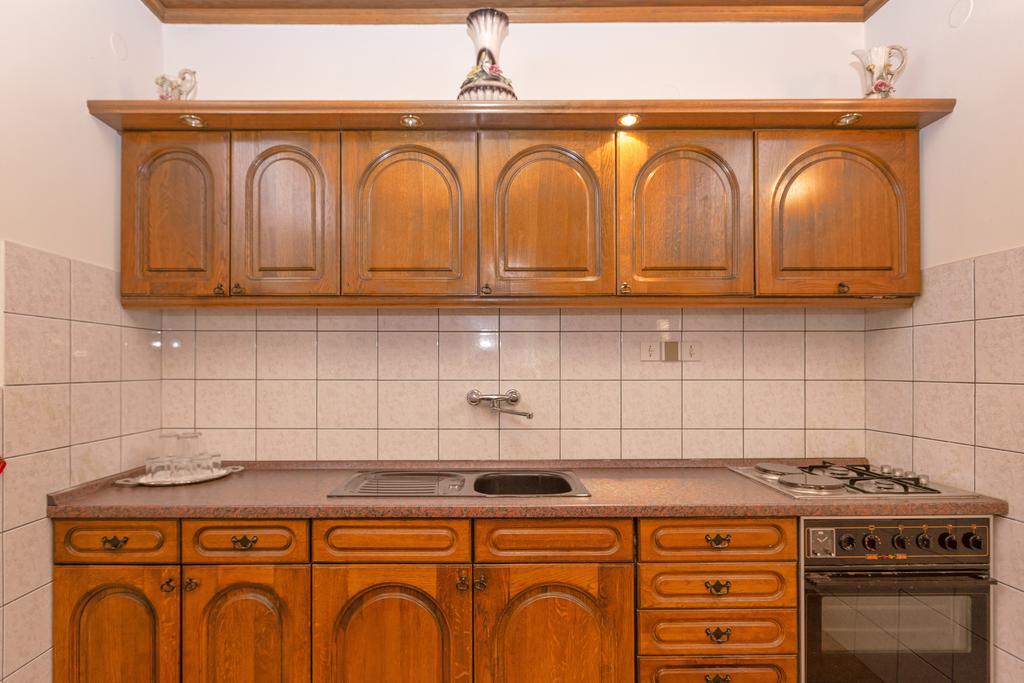 Holiday Home Leonida Jelsa  Zewnętrze zdjęcie