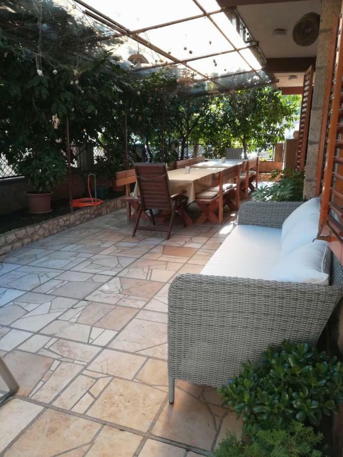 Holiday Home Leonida Jelsa  Zewnętrze zdjęcie